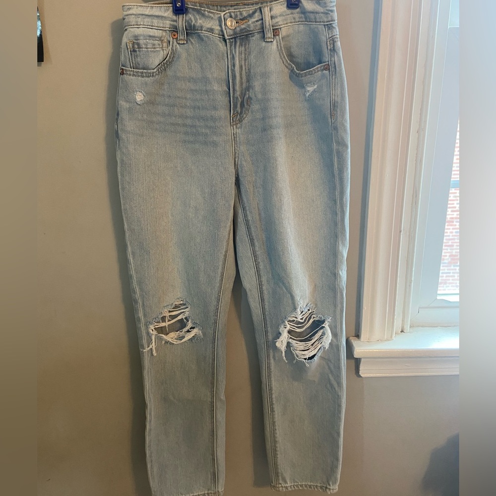 American Eagle Mom Jeans